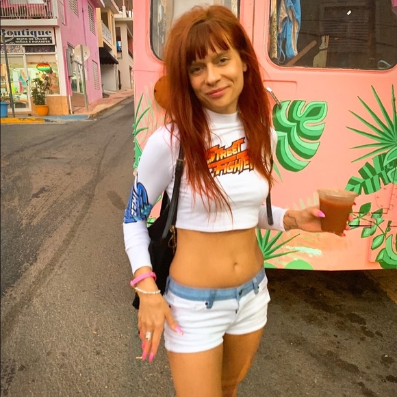 Meet your Posher, Lorelei - Picture 10 of 16